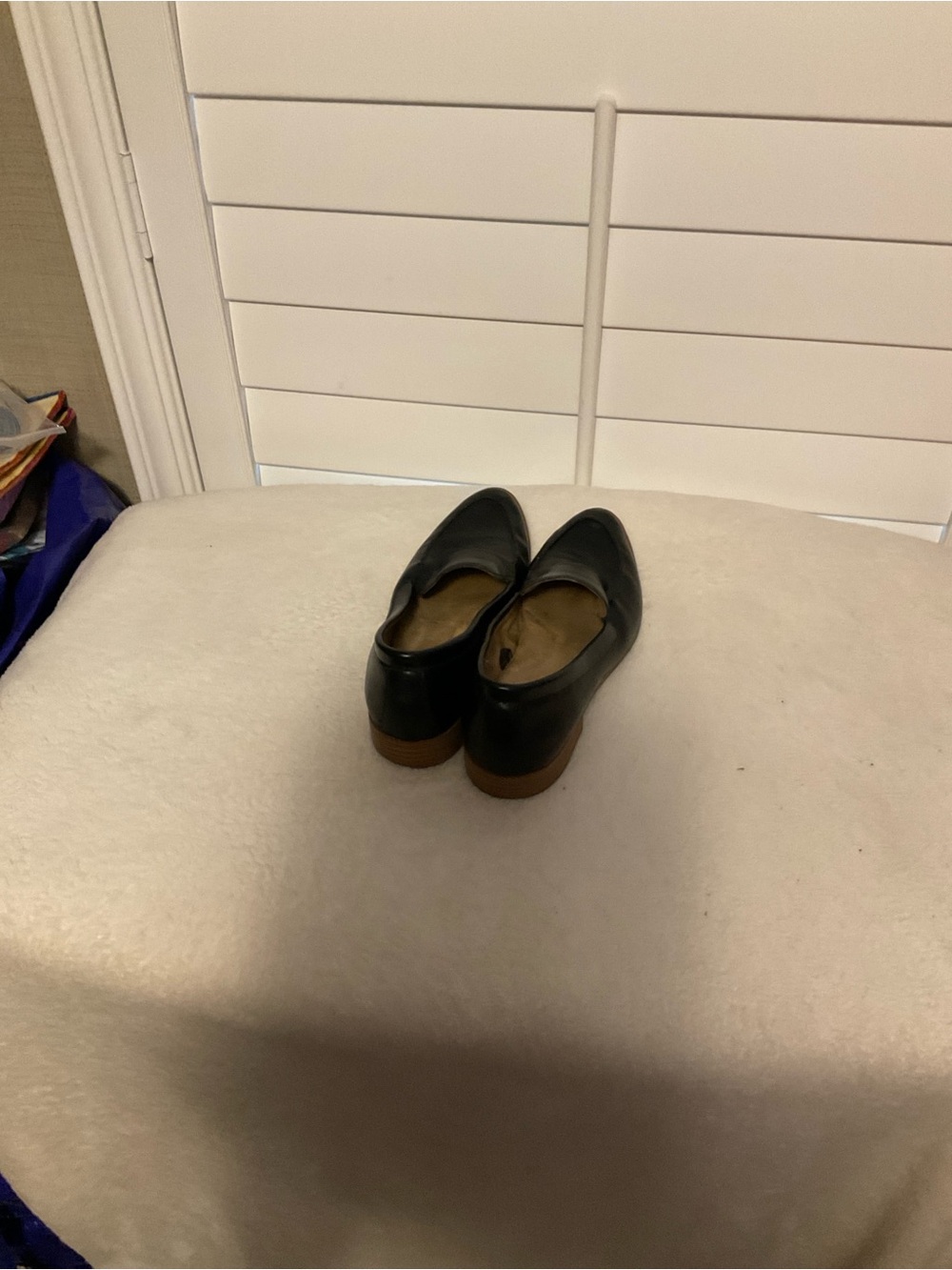 Classic Black Leather Women's Slip-On Loafers - Picture 3 of 6